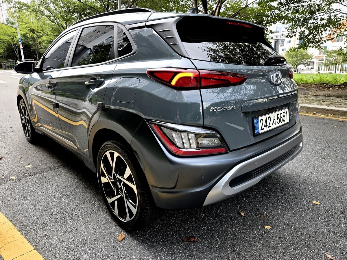 Hyundai Kona 2022 — фото 6 из 12