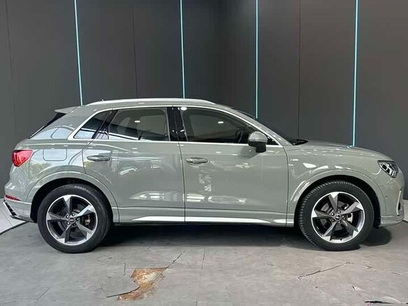 Audi Q3 2023 — фото 4 из 11