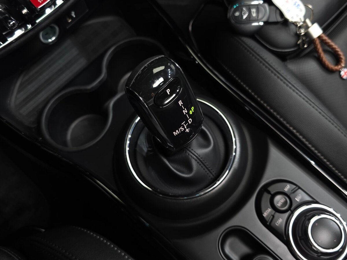 Mini Clubman 2022 — фото 14 из 20