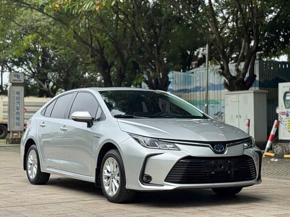 Toyota Corolla 2022 — фото 3 из 19