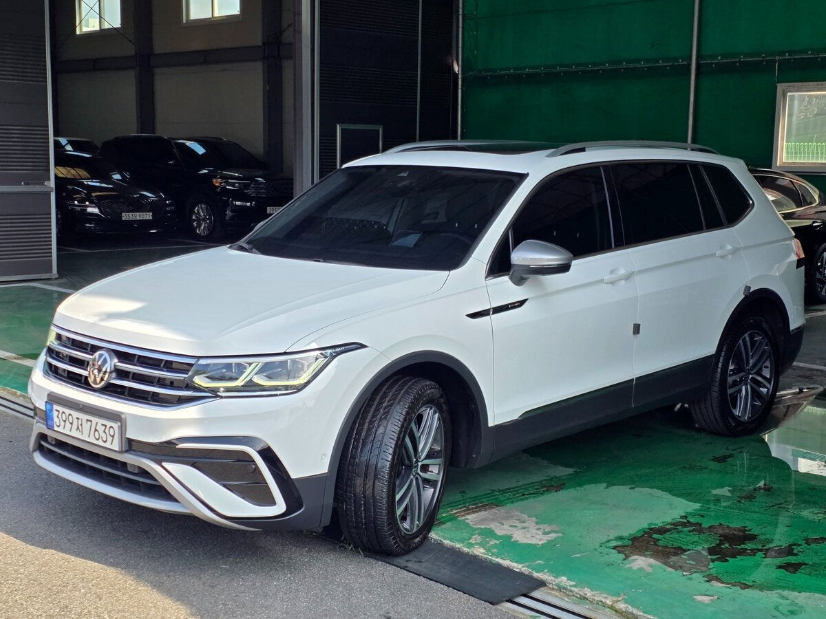 Volkswagen Tiguan 2023 — фото 1 из 9