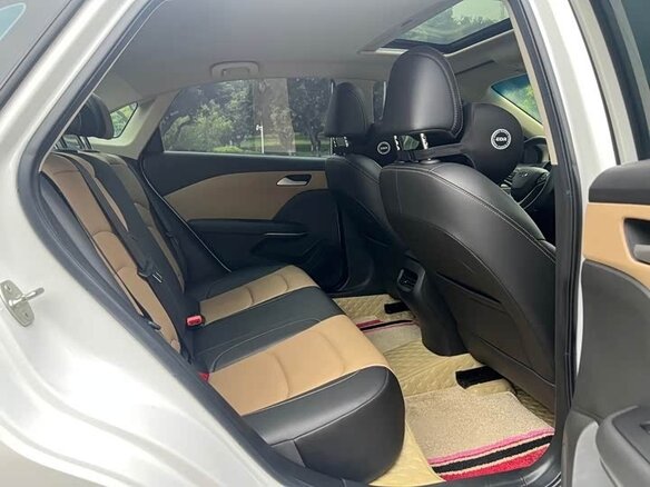 Chevrolet Monza 2022 — фото 11 из 16