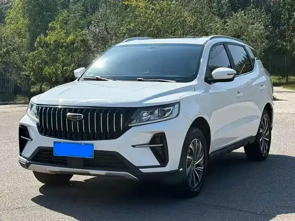 Geely Vision X6 Pro 2022 — фото 1 из 9