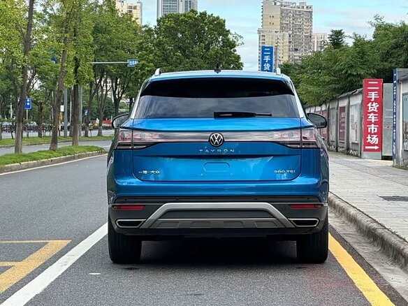 Volkswagen Tayron 2023 — фото 6 из 10