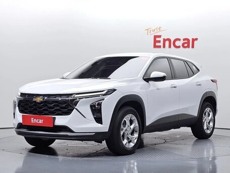 Chevrolet Trax 2023 — главное фото