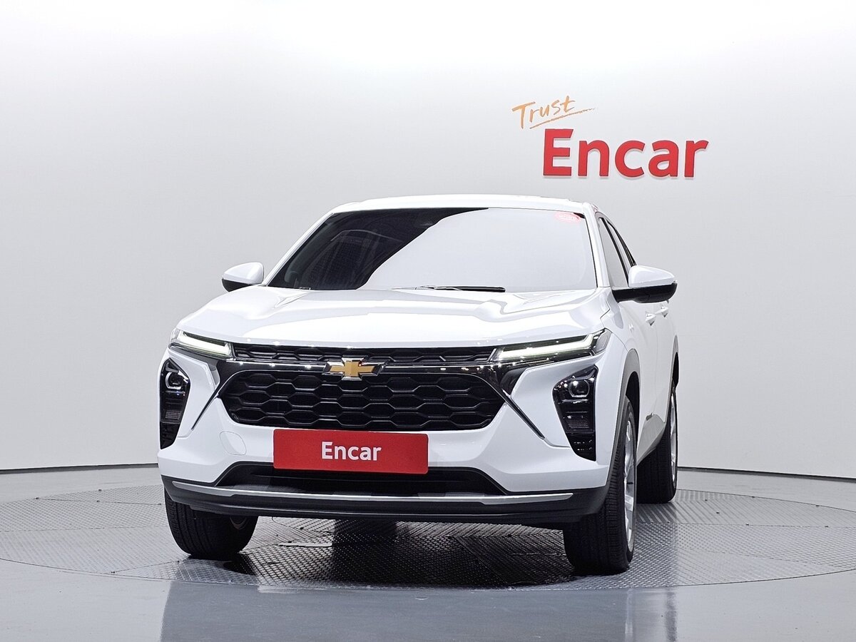 Chevrolet Trax 2023 — фото 2 из 20