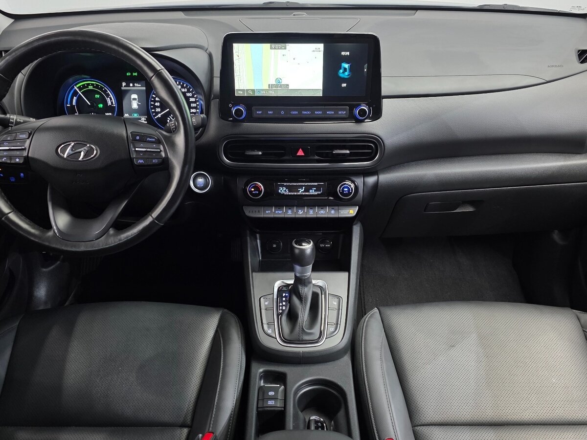 Hyundai Kona 2022 — фото 5 из 9