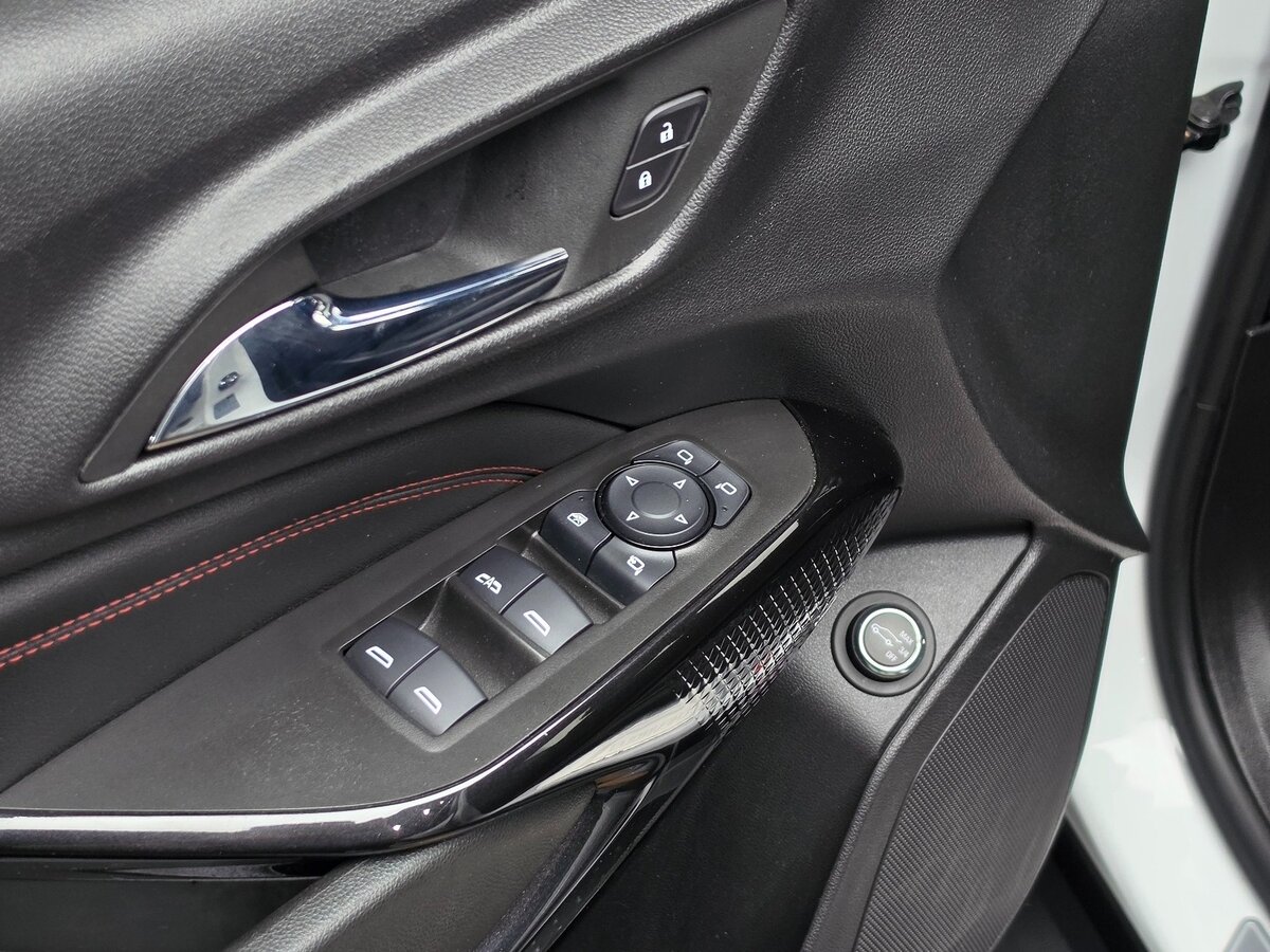 Chevrolet Trax 2023 — фото 13 из 19