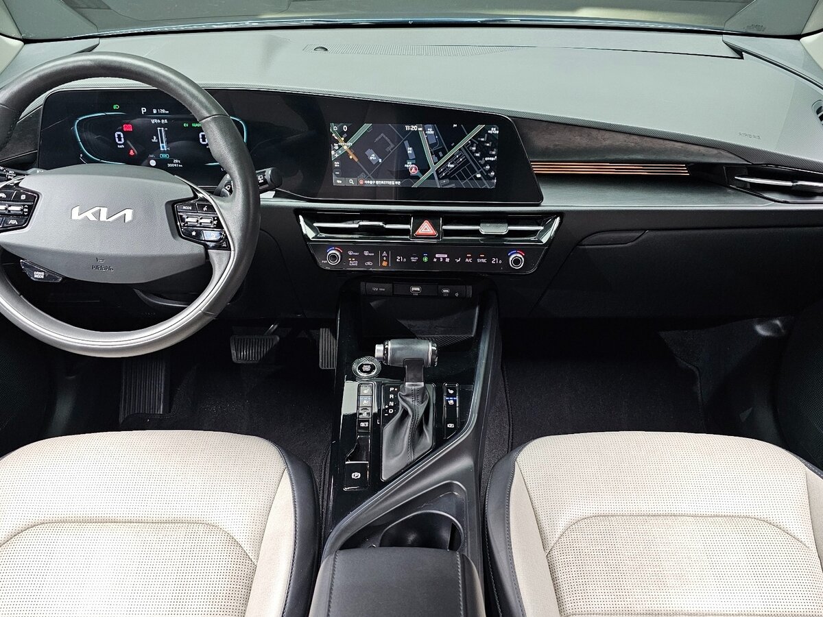 Kia Niro 2022 — фото 5 из 10