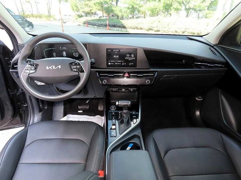 Kia Niro 2022 — фото 5 из 9