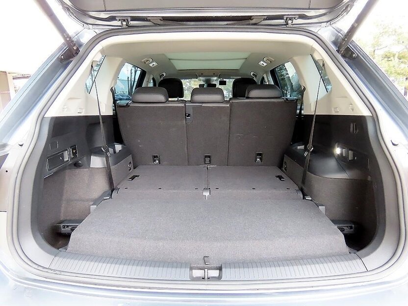 Volkswagen Tiguan 2023 — фото 10 из 10