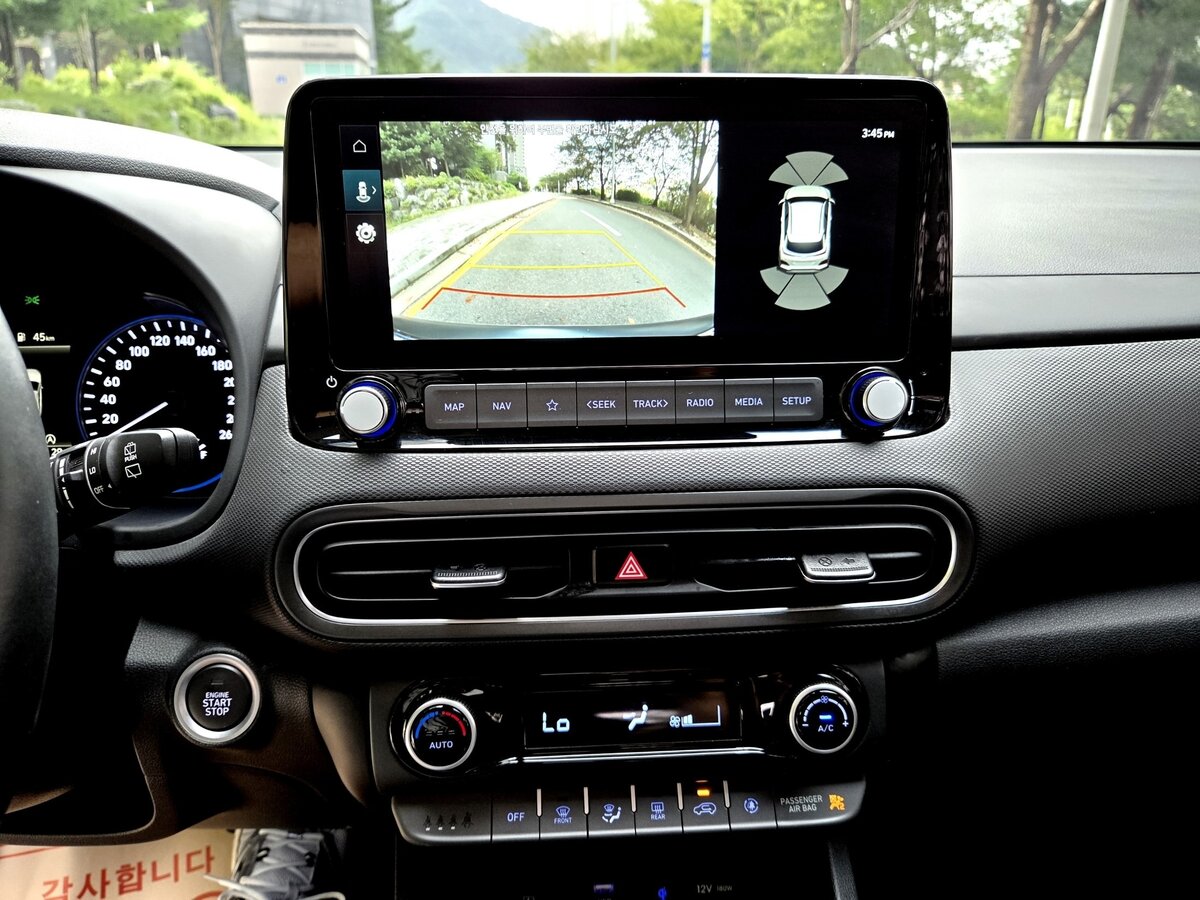 Hyundai Kona 2022 — фото 11 из 12