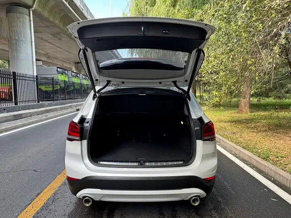 BMW X1 2022 — фото 11 из 11