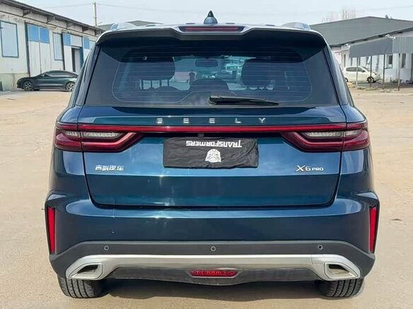 Geely Vision X6 Pro 2022 — фото 5 из 7