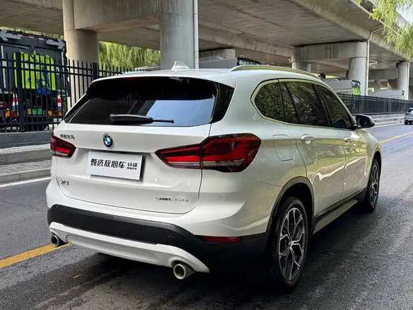 BMW X1 2022 — фото 5 из 11