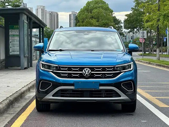 Volkswagen Tayron 2023 — фото 2 из 10