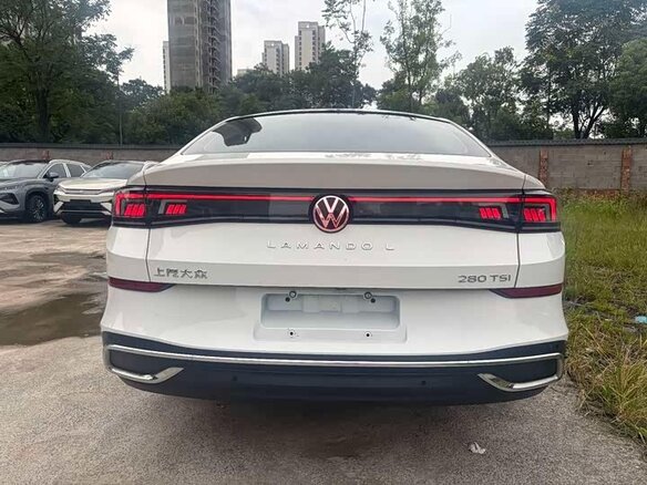 Volkswagen Lamando 2023 — фото 6 из 10
