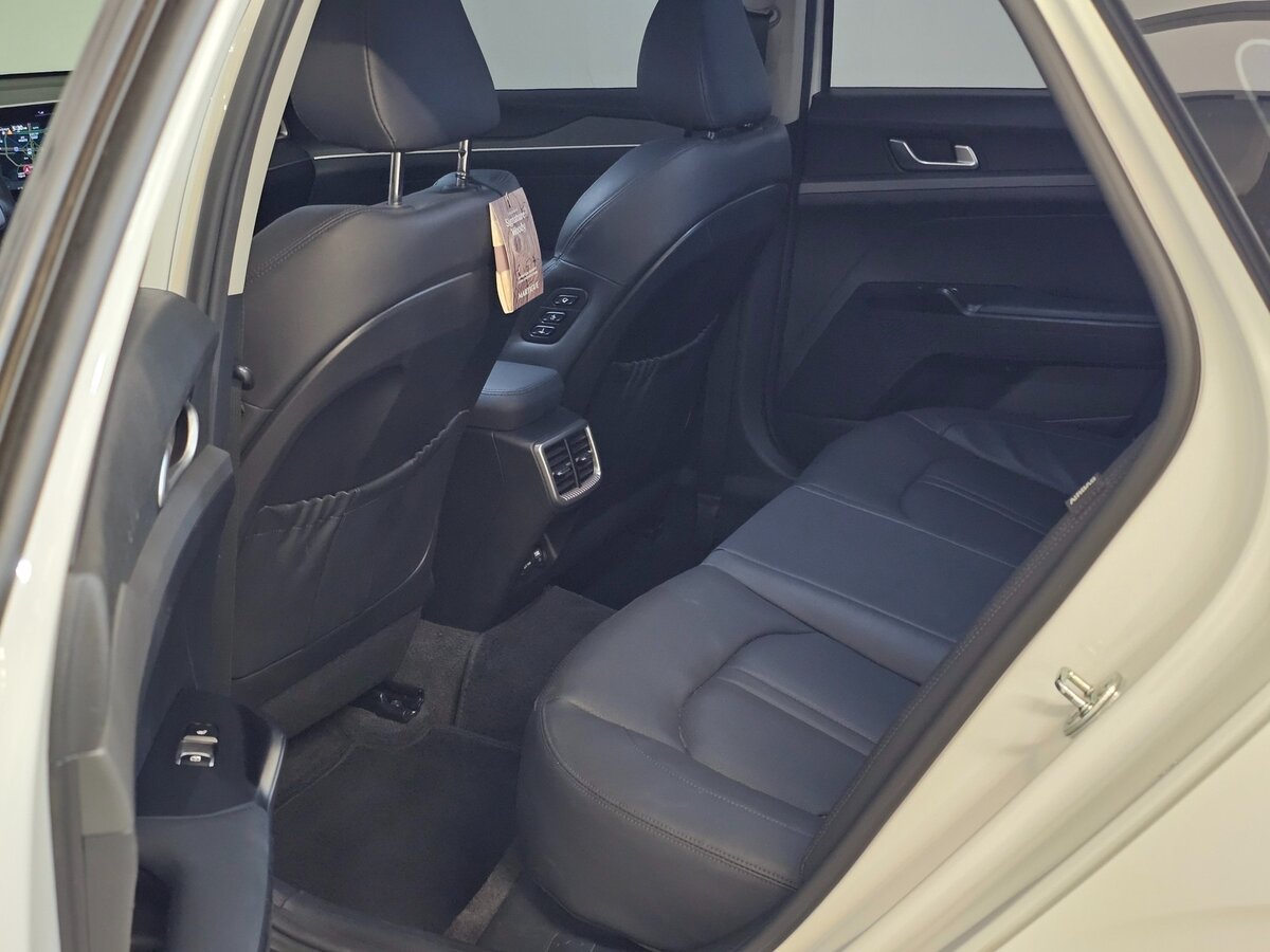 Kia K5 2022 — фото 7 из 19