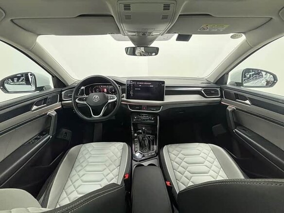 Volkswagen Tayron 2023 — фото 6 из 12