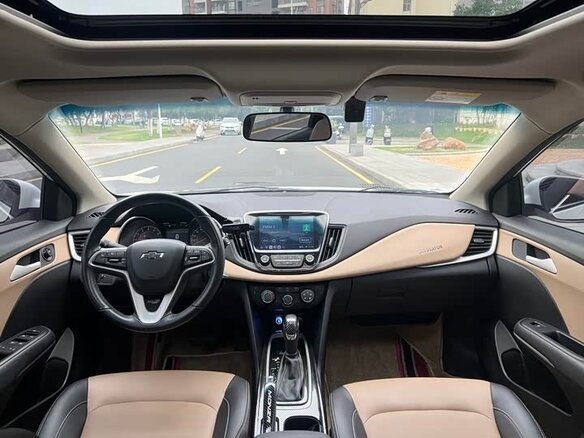 Chevrolet Monza 2022 — фото 12 из 16