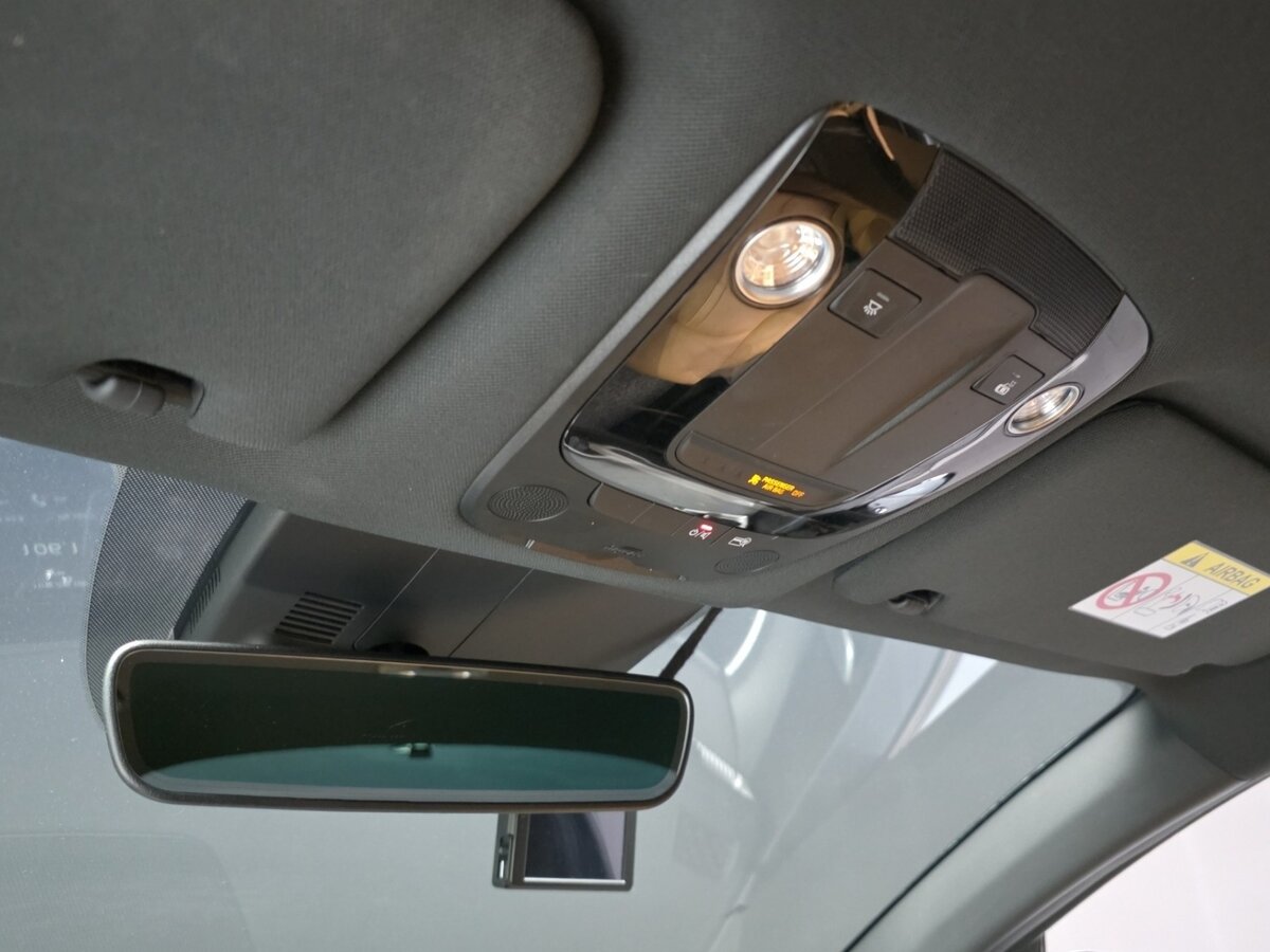 Kia K5 2022 — фото 17 из 20