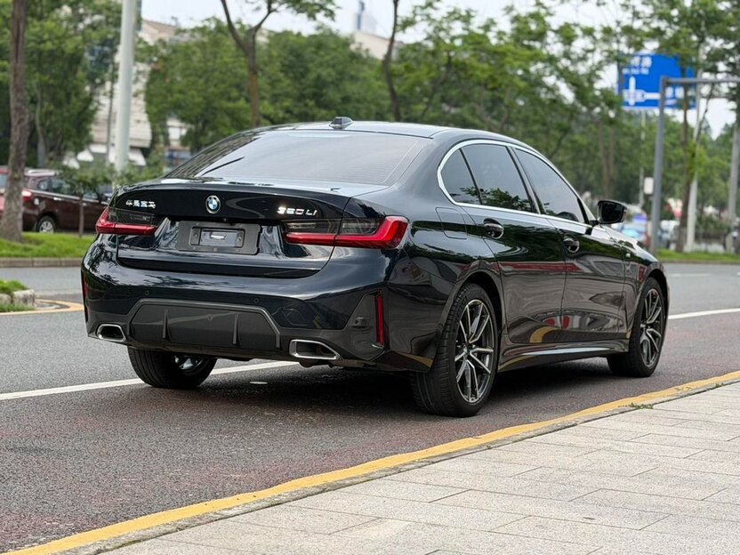 BMW 3 серии 2023 — фото 6 из 11