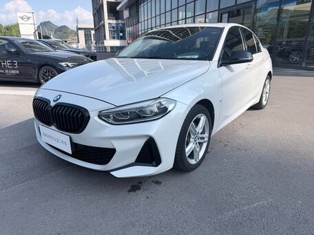 BMW 1 серии 2023 — главное фото
