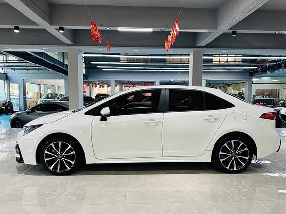 Toyota Levin 2022 — фото 4 из 12