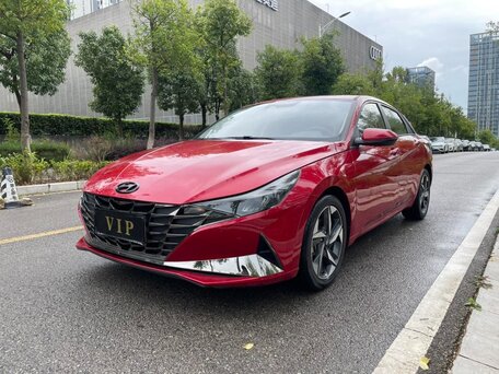 Hyundai Elantra 2022 — главное фото