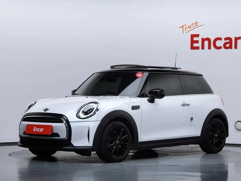 Mini Hatch 2022 — фото 1 из 20