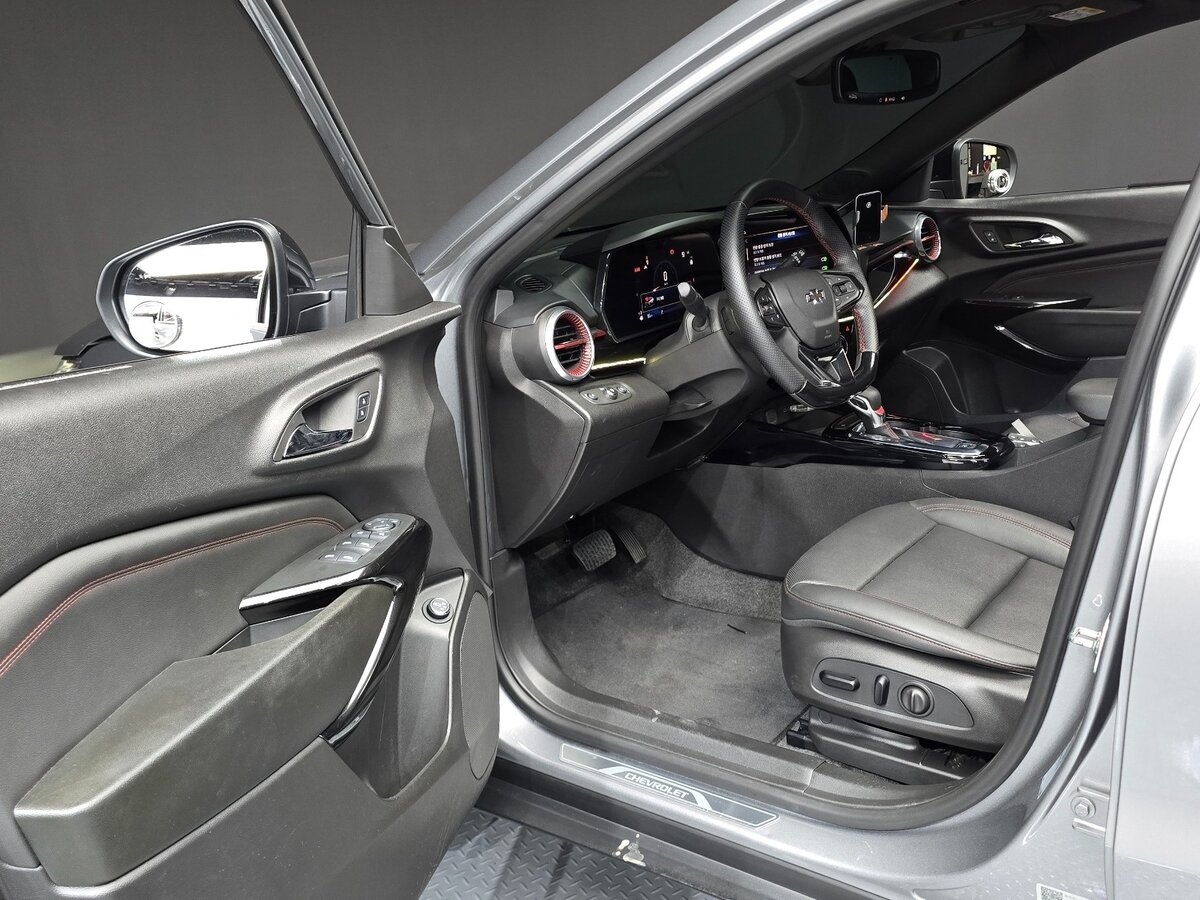 Chevrolet Trax 2023 — фото 6 из 20