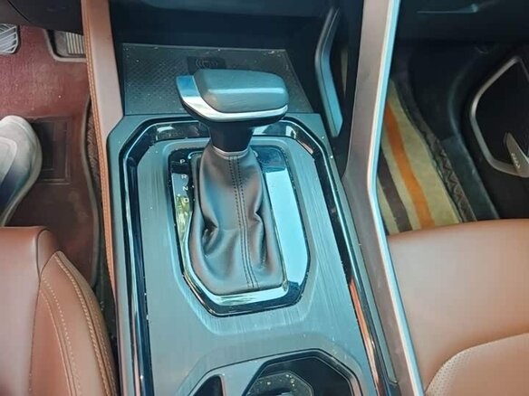 Geely Vision X6 Pro 2023 — фото 12 из 14