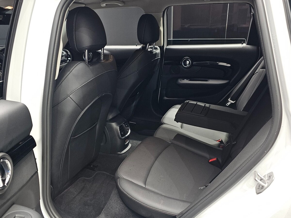 Mini Clubman 2022 — фото 11 из 20