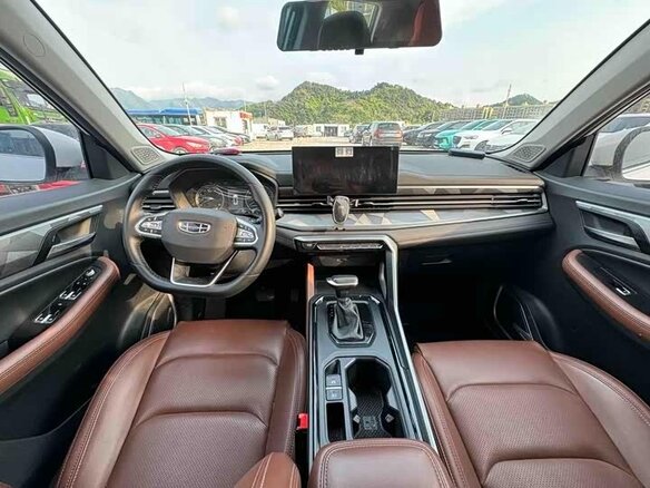 Geely Vision X6 Pro 2022 — фото 8 из 9