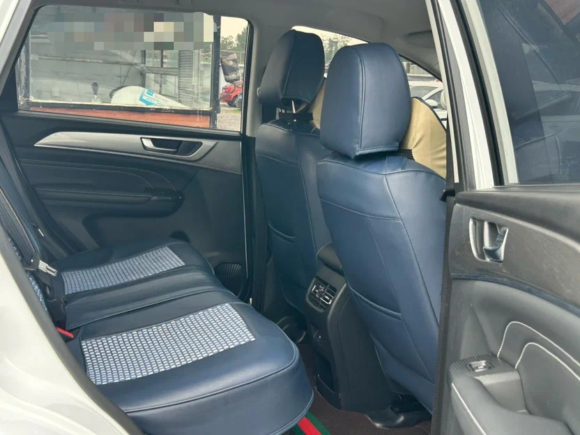 Haval M6 2023 — фото 8 из 8