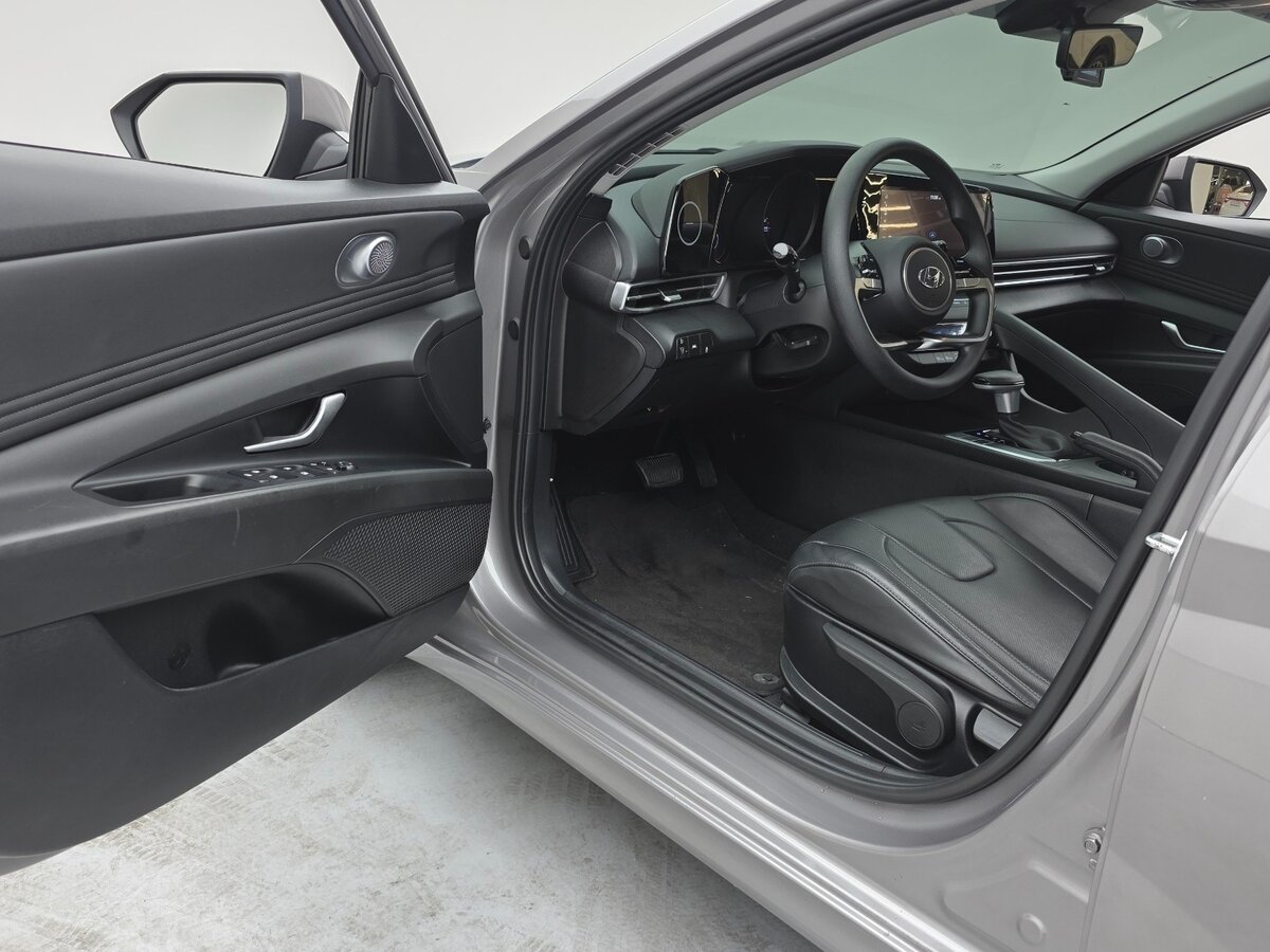 Hyundai Avante 2022 — фото 7 из 19