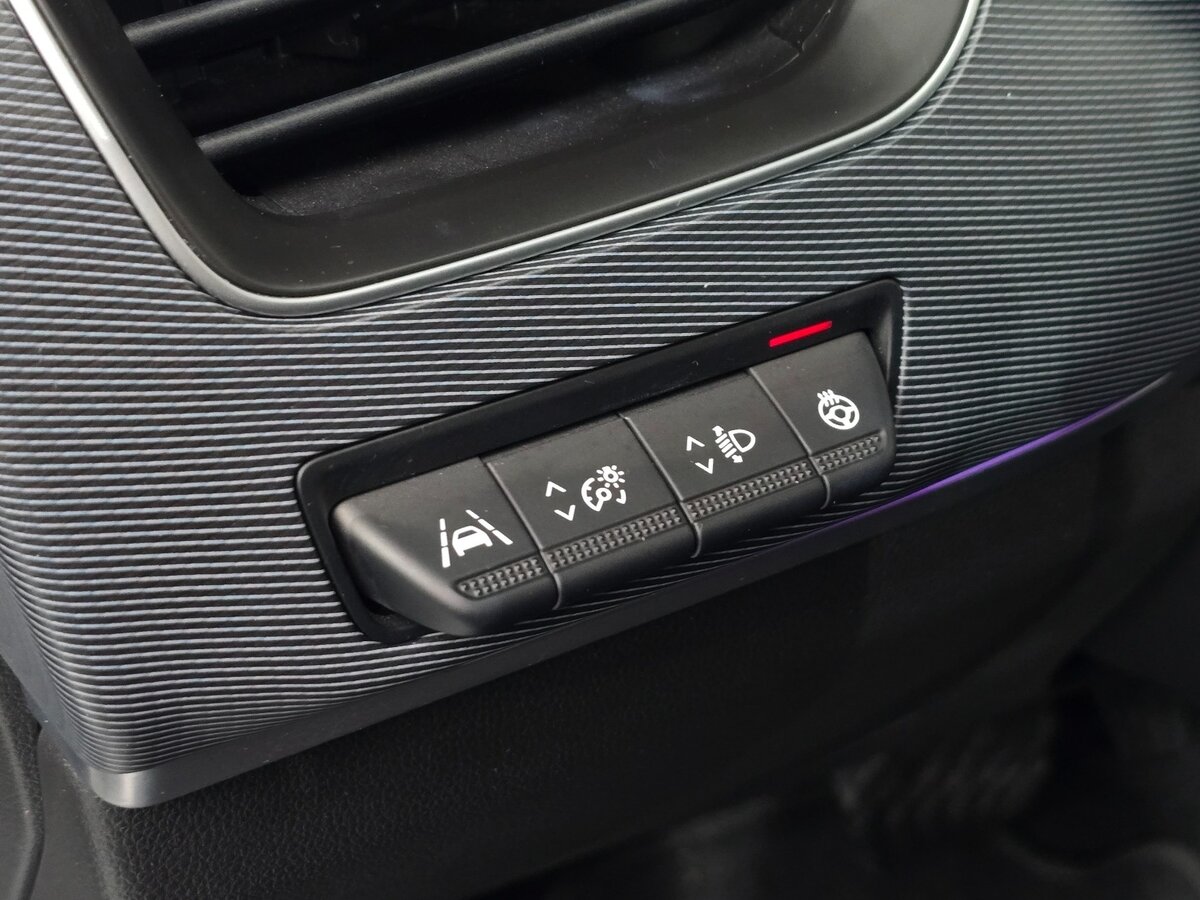 Renault Samsung XM3 2022 — фото 15 из 19