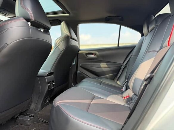 Toyota Levin 2022 — фото 9 из 9