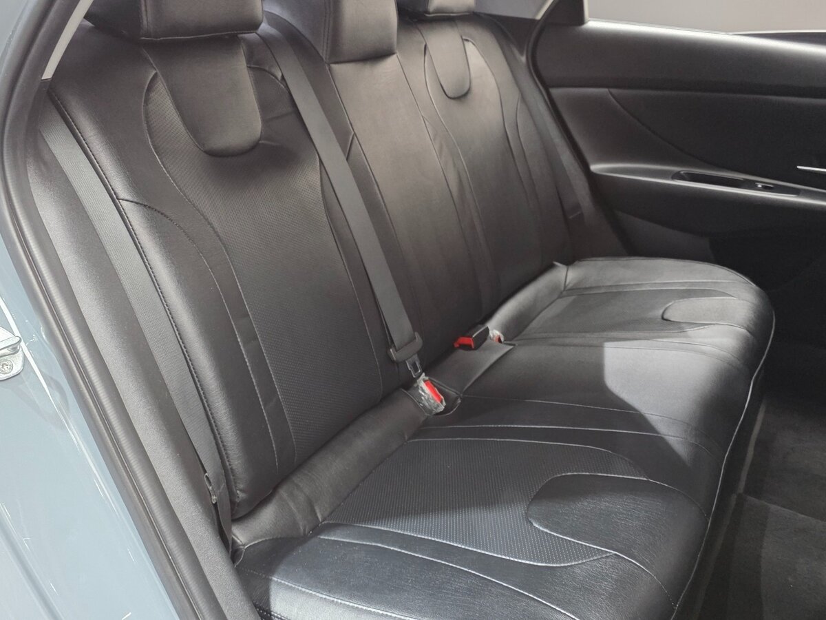 Hyundai Avante 2022 — фото 16 из 18