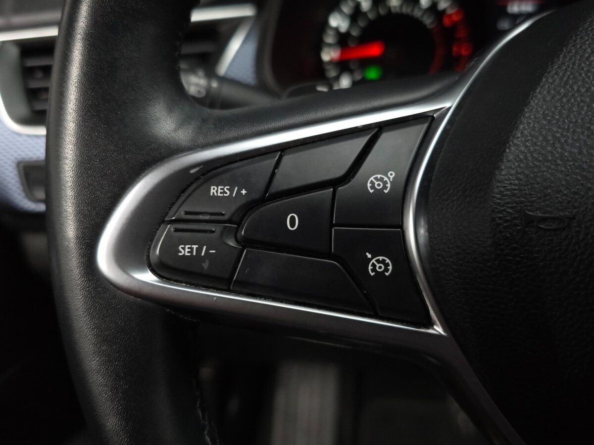 Renault Samsung XM3 2022 — фото 17 из 20