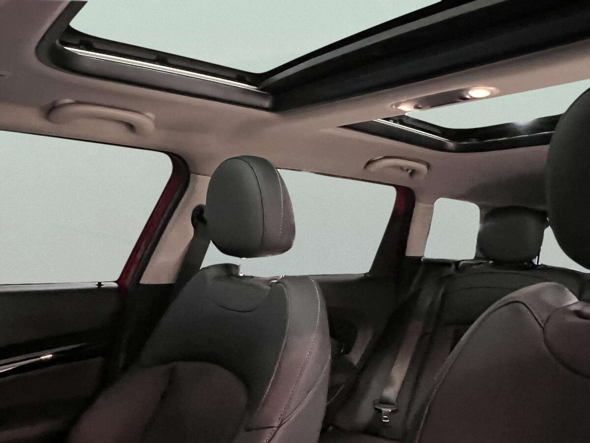 Mini Clubman 2022 — фото 8 из 15