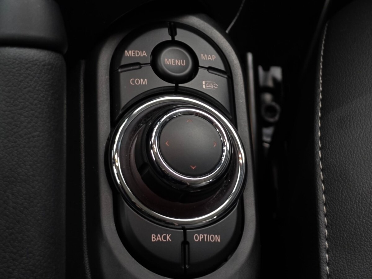 Mini Hatch 2022 — фото 15 из 19