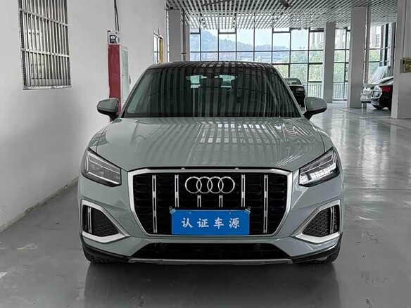 Audi Q2 2022 — фото 2 из 8