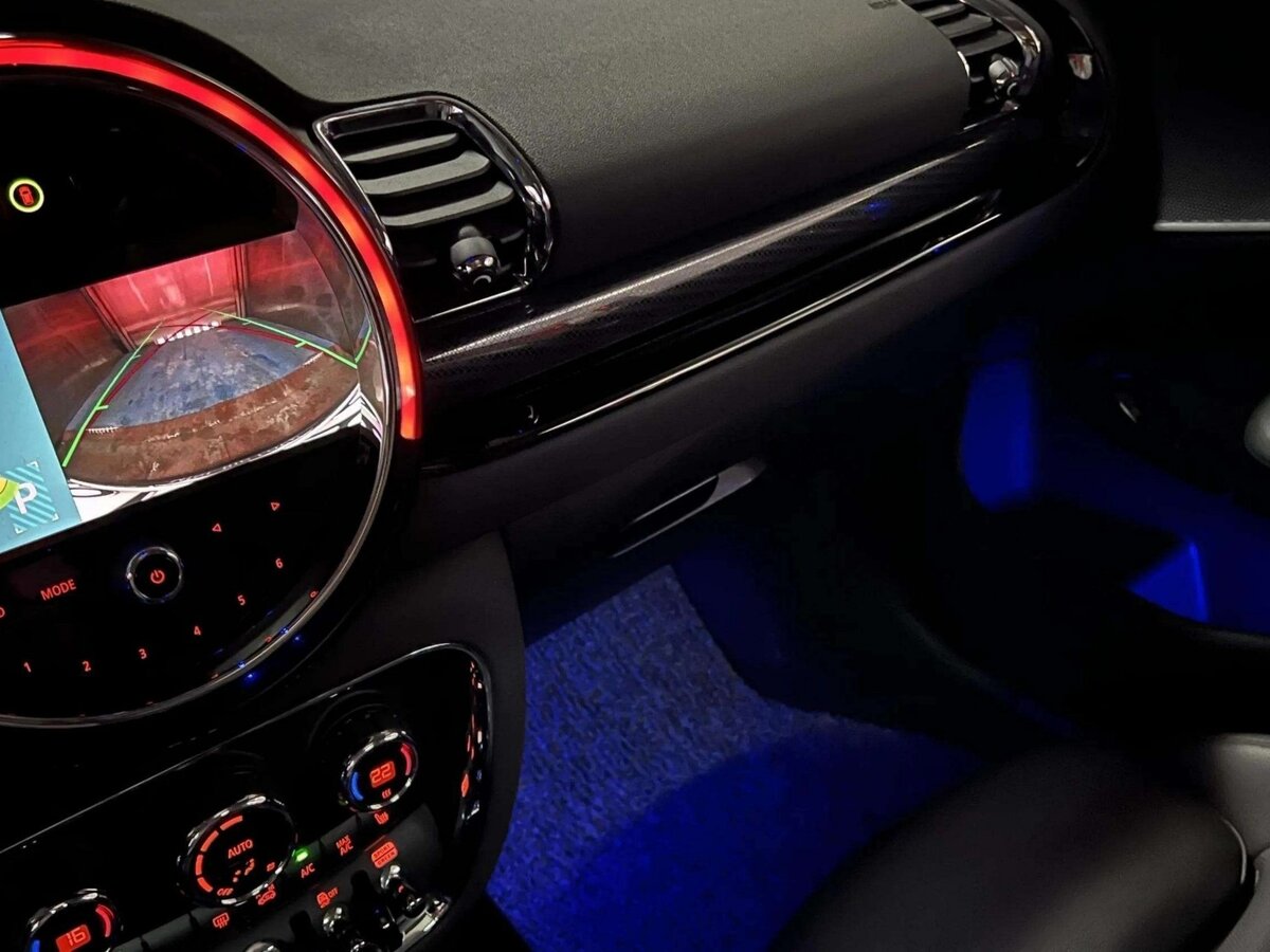 Mini Clubman 2022 — фото 13 из 15