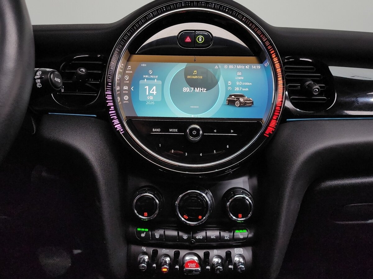 Mini Hatch 2022 — фото 18 из 20