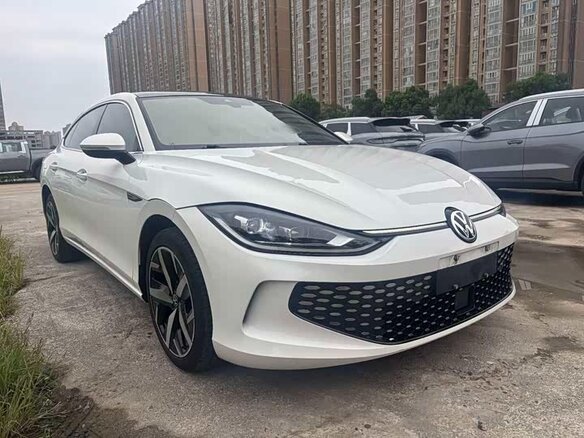 Volkswagen Lamando 2023 — фото 3 из 10