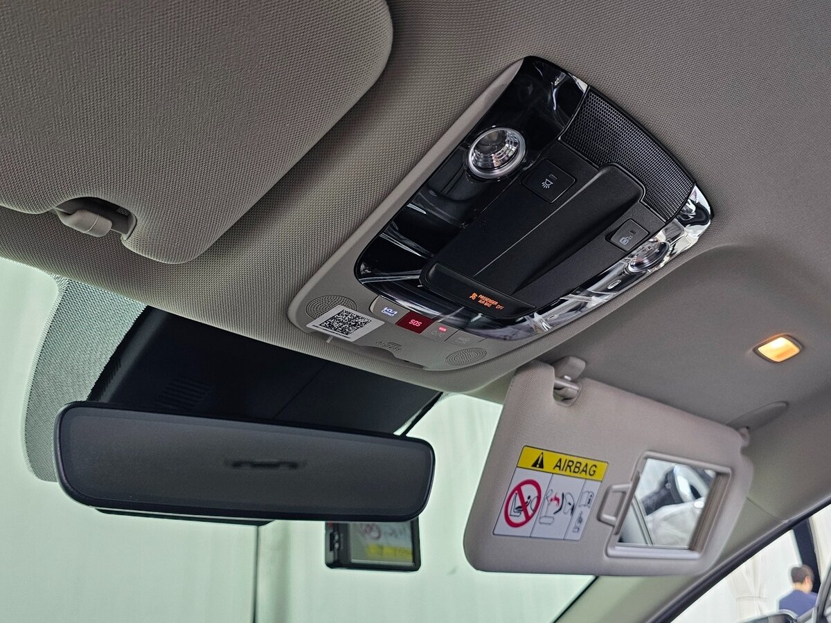 Kia K5 2022 — фото 17 из 19