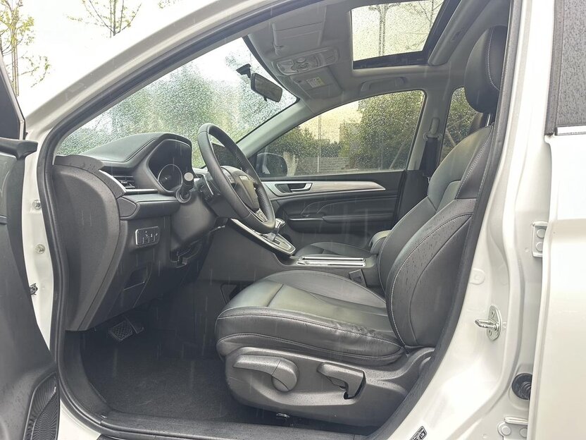 Haval M6 2023 — фото 8 из 9