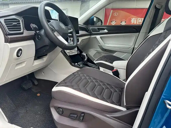 Volkswagen Tayron 2023 — фото 9 из 10