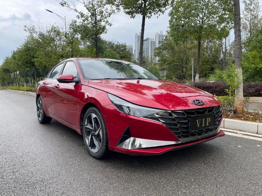 Hyundai Elantra 2022 — фото 3 из 10